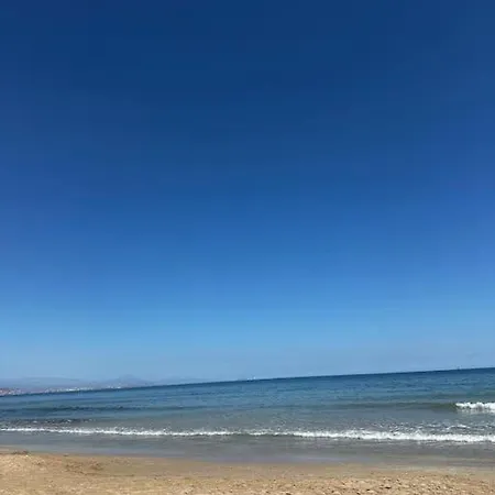 A 200 M De La Playa Arenales del Sol